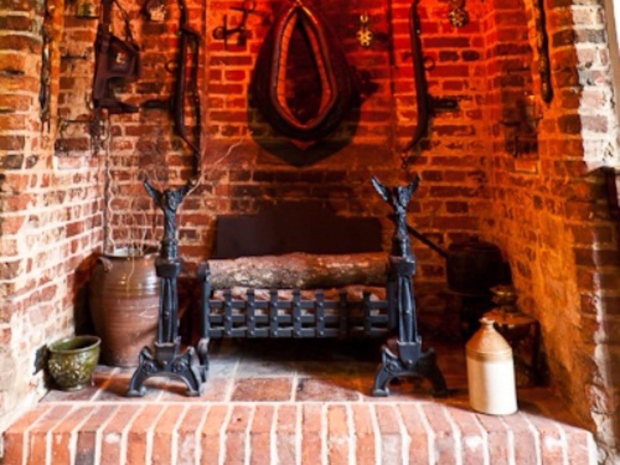 The Three Kings - Inn Bury St. Edmunds 외부 사진